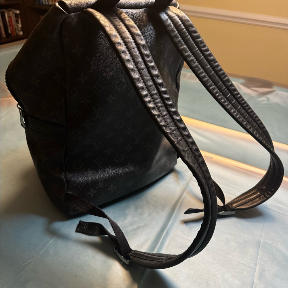 Louis Vuitton Discovery Black Monogram Backpack - Picture 7 of 11